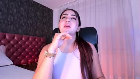 Danna online show from October 16, 4:31 pm