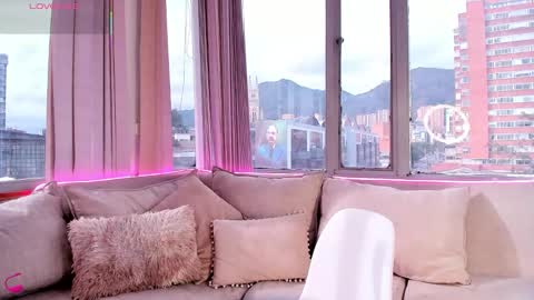 daphne_chers online show from December 2, 8:44 pm