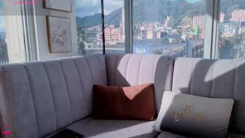 daphne_chers online show from March 21, 9:31 pm