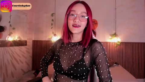 Daphne online show from October 25, 3:14 am