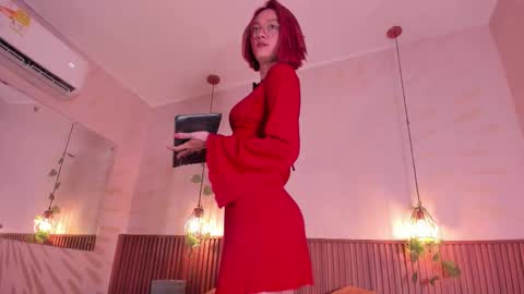 Daphne online show from March 1, 3:17 am