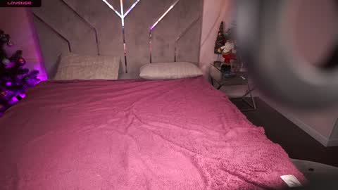 Agatha  online show from December 28, 8:58 pm