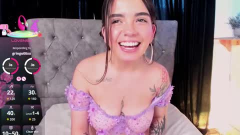 Daphne online show from November 12, 1:09 pm