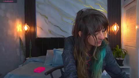 dark_dominika online show from March 19, 8:02 pm