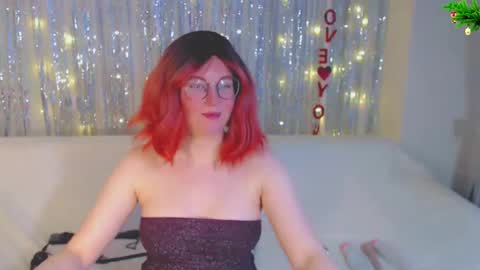 Snapshot of darkheto chatting on December 21, 6:41 am Kelly online show from December 21, 6:41 am