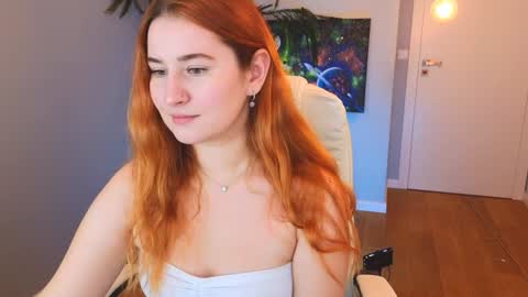 darkmoon____ online show from January 6, 10:46 am