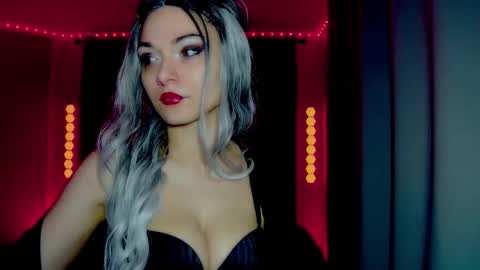 roseredgoddess online show from February 25, 2:32 am