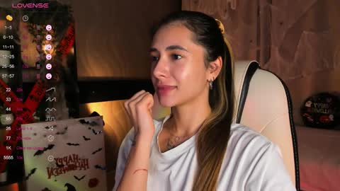 Belle online show from November 3, 5:22 am