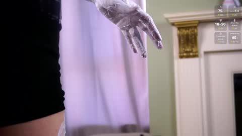 Call me Kira welcome online show from April 1, 2:34 am