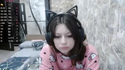 Alice online show from November 17, 8:26 am