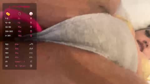 dayqueen1 online show from February 17, 1:33 pm