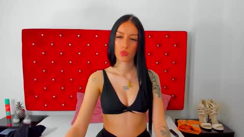 Jasmine online show from January 13, 1:59 pm