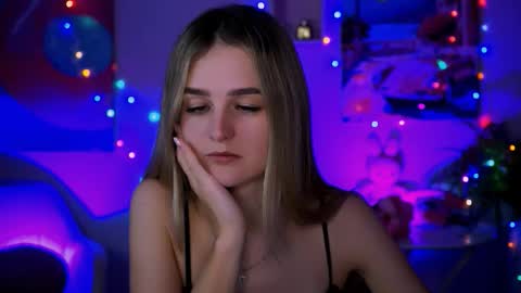 Debora online show from December 15, 4:07 am