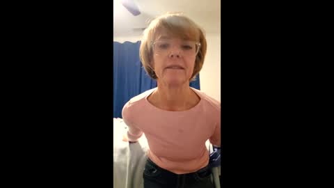 deelightful4you online show from April 21, 5:31 pm