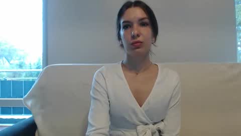 Snapshot of delightaurora chatting on October 9, 6:17 am Aurora online show from October 9, 6:17 am