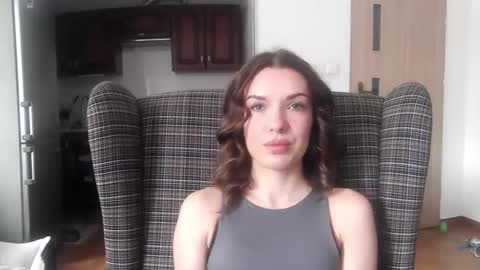 Snapshot of delightaurora chatting on February 26, 7:34 am Aurora online show from February 26, 7:34 am