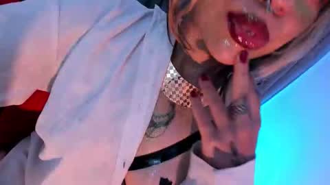 della online show from March 3, 10:16 pm