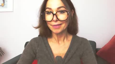 delilah_sweet online show from September 29, 3:17 pm