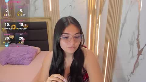 delilaquinn online show from September 15, 12:24 pm