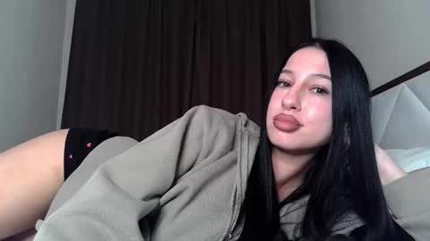 delly_love online show from October 14, 7:49 pm