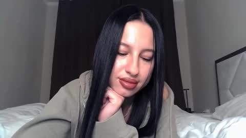 delly_love online show from October 8, 7:18 pm