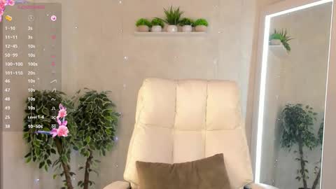 Snapshot of denise_halle chatting on September 17, 1:14 am Elina online show from September 17, 1:14 am