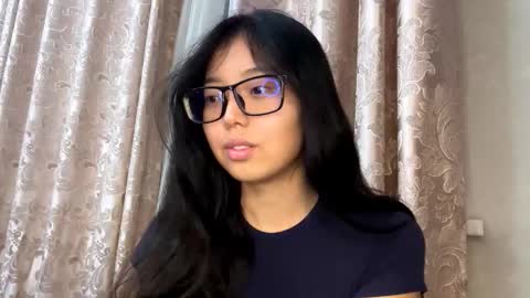 Snapshot of dennyglausier chatting on October 29, 2:31 pm Denny online show from October 29, 2:31 pm