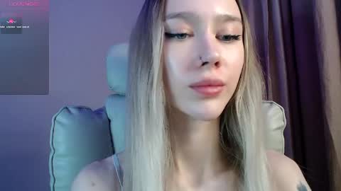 Ari online show from March 22, 6:03 pm