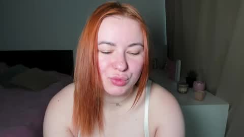 LAYLA online show from May 29, 6:44 am