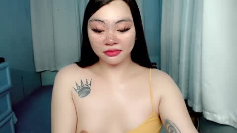 Snapshot of destinyroxie chatting on December 5, 3:39 pm ROXIE  online show from December 5, 3:39 pm