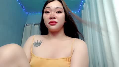 Snapshot of destinyroxie chatting on January 4, 2:46 pm ROXIE  online show from January 4, 2:46 pm