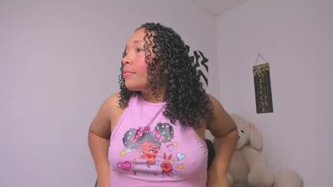 desty_y online show from April 28, 4:38 am