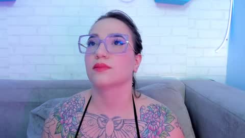 Deva Blue online show from January 12, 3:49 am