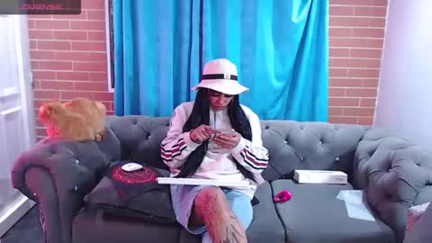 devi_black_13_ online show from February 4, 1:08 am