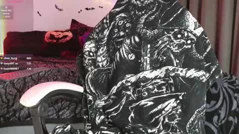 devil_s_bride online show from April 10, 5:52 pm