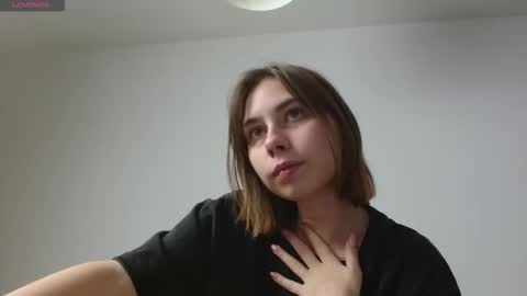 dewkiss online show from November 19, 10:10 pm