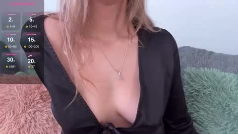 diaaan01 online show from November 25, 11:12 am