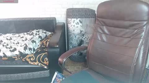 Diana li  online show from March 7, 8:13 am