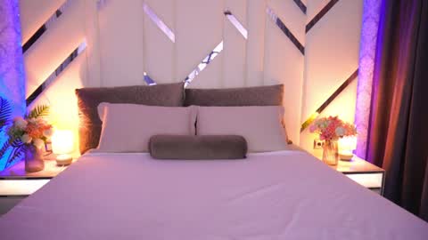 diana_nova online show from July 6, 2:00 pm