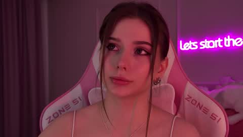 Diana online show from February 6, 10:10 pm