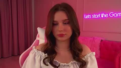 Diana online show from September 8, 6:29 pm