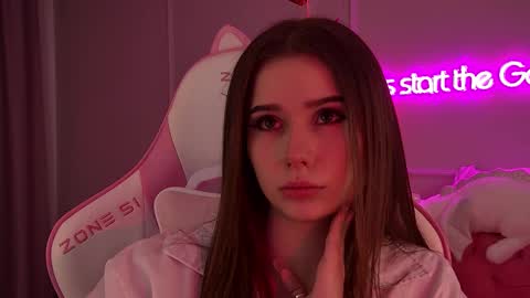 Diana online show from February 11, 6:33 pm