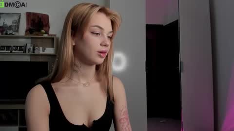 Dina online show from December 15, 8:41 am