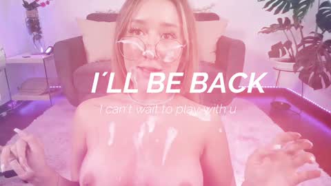   online show from January 10, 12:15 pm