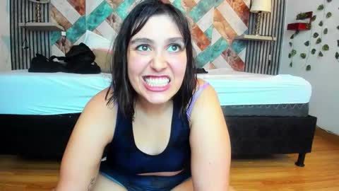 diosaelchat online show from January 5, 7:06 pm