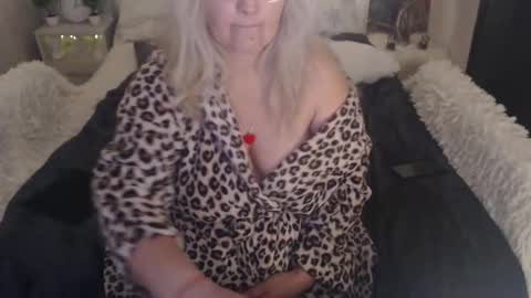 Alexxa online show from February 25, 1:04 am