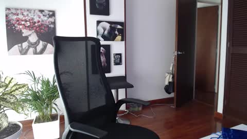 Hera online show from October 30, 12:06 pm