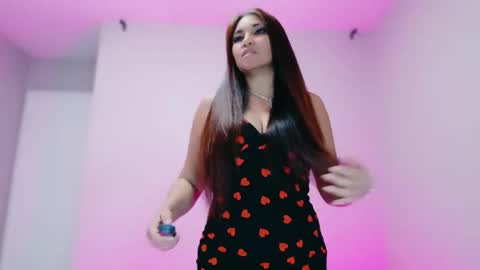 Snapshot of divinelynn chatting on October 27, 3:51 pm DivineLynn online show from October 27, 3:51 pm