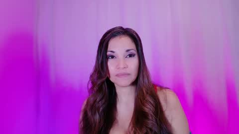 Snapshot of divinelynn chatting on February 2, 12:13 pm DivineLynn online show from February 2, 12:13 pm