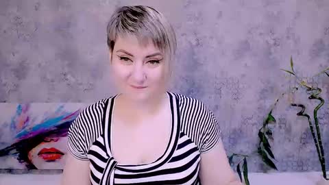 djullia online show from October 30, 6:38 am